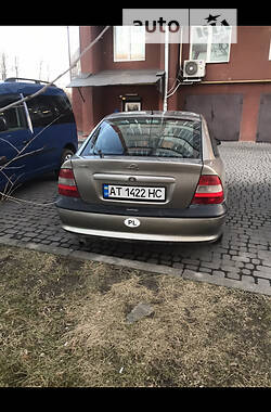 Opel Vectra  1998