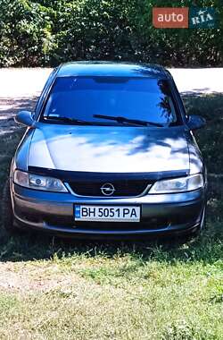 Opel Vectra  2000