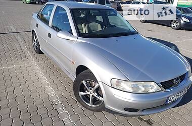 Opel Vectra  1999
