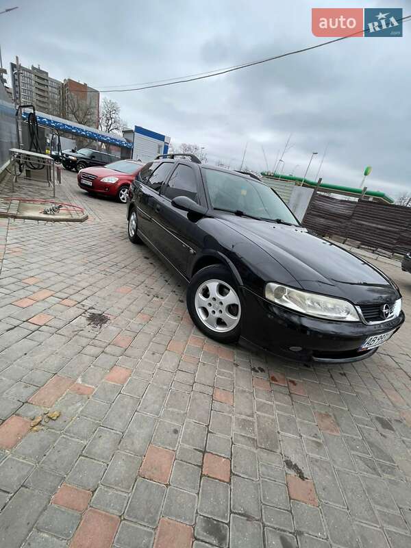 Opel Vectra 1999 року в Миколаїві