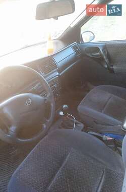 Opel Vectra  1996