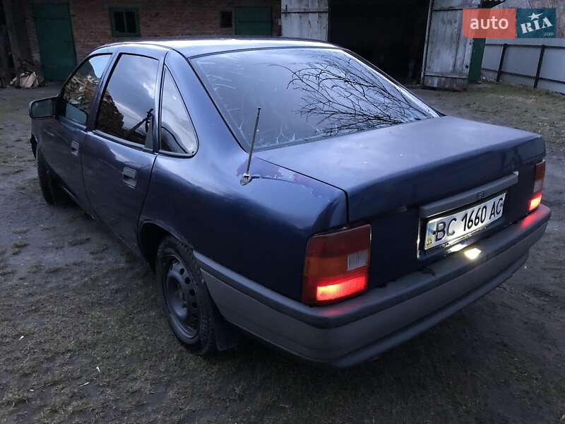 Седан Opel Vectra 1993 в Львове