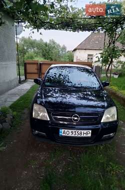 Opel Vectra  2004