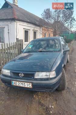 Opel Vectra  1989