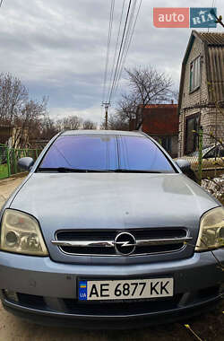 Opel Vectra  2004