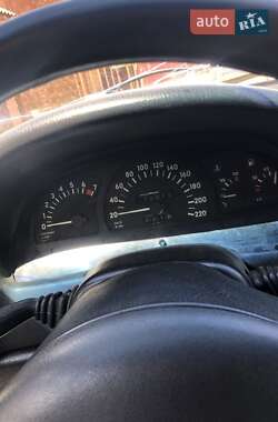 Opel Vectra  1992
