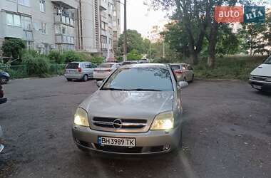 Opel Vectra  2004