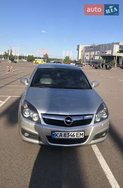 Opel Vectra  2008