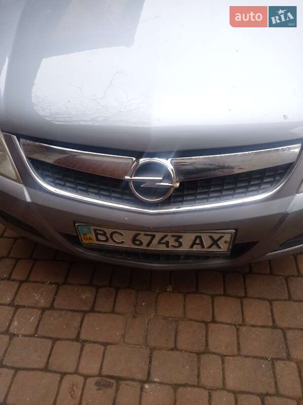 Седан Opel Vectra