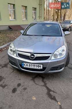 Opel Vectra  2005