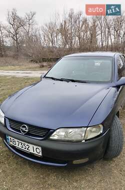 Opel Vectra  1998
