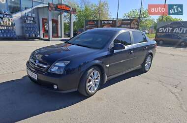 Opel Vectra  2004