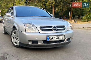 Opel Vectra  2004
