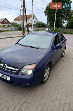 Opel Vectra  2004