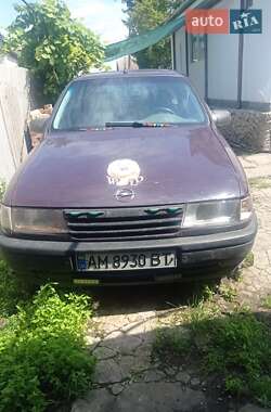 Opel Vectra  1989