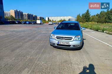 Opel Vectra  2004