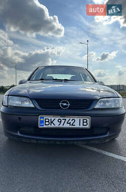 Opel Vectra  1996
