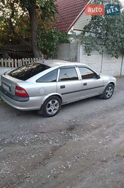 Opel Vectra  1998
