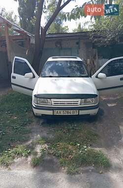 Opel Vectra  1989