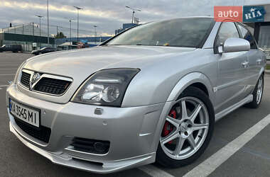 Opel Vectra  2004