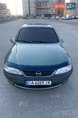 Opel Vectra  1999