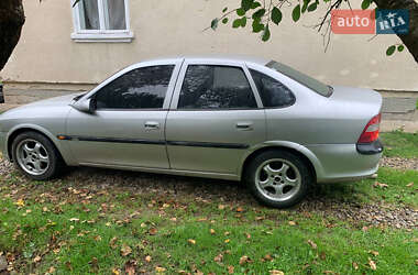 Opel Vectra  1998