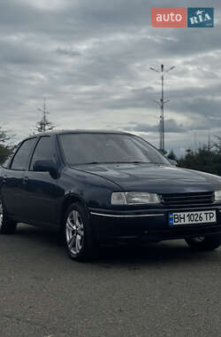 Opel Vectra  1990