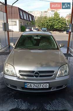 Opel Vectra 2004