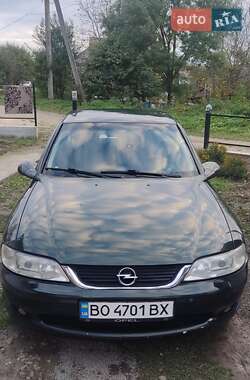 Opel Vectra  2001