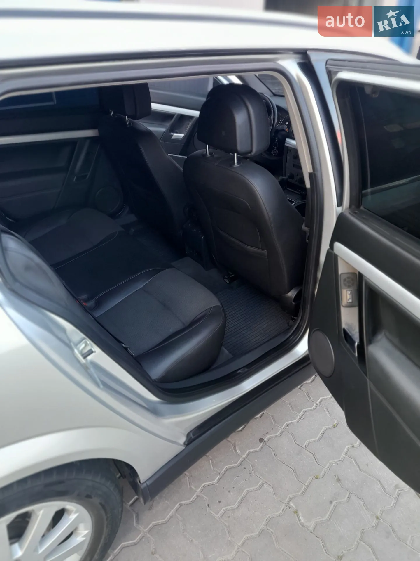 Opel Vectra 2004 VIN W0L0ZCF3541051810 фото оголошення 10 з 19