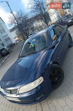 Opel Vectra  2001