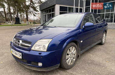Opel Vectra  2004