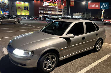 Opel Vectra  2001