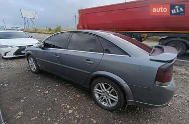 Opel Vectra  2003