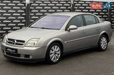 Opel Vectra  2004