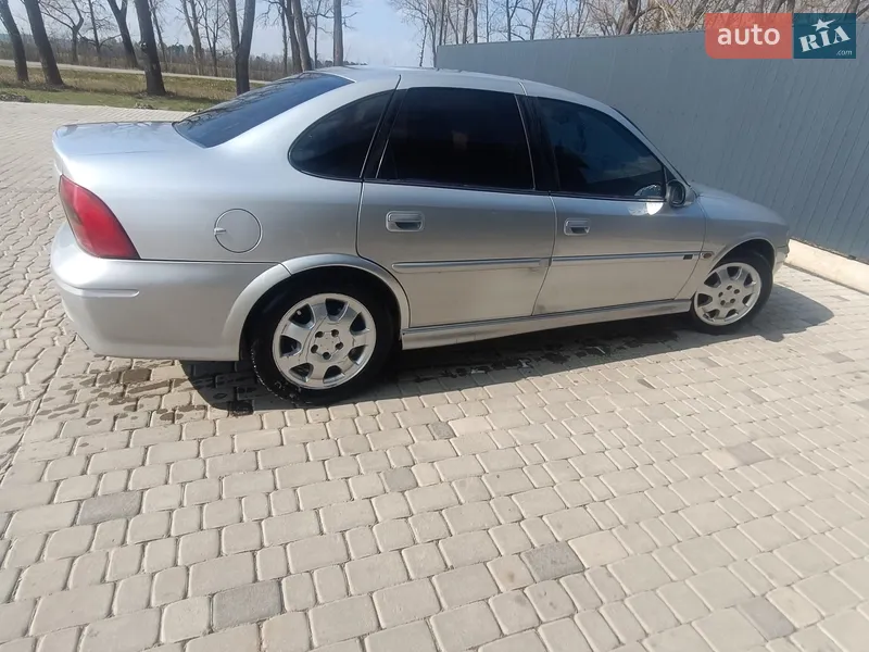 Opel Vectra 2000