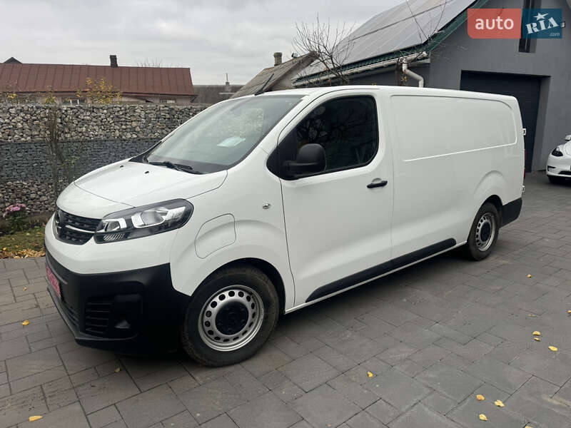 Вантажний фургон Opel Vivaro-e
