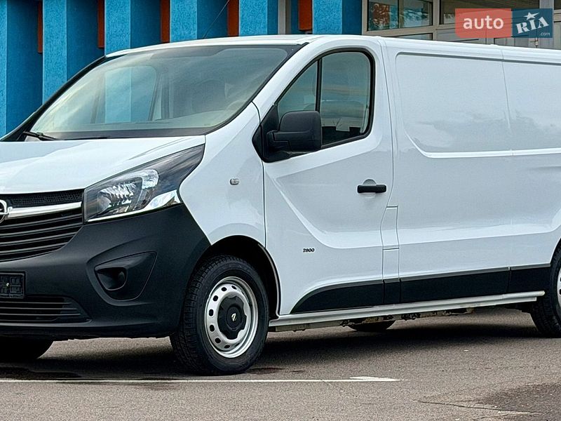 Вантажний фургон Opel Vivaro-e