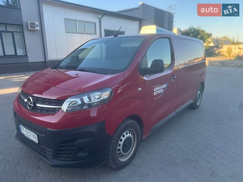 Грузовой фургон Opel Vivaro-e