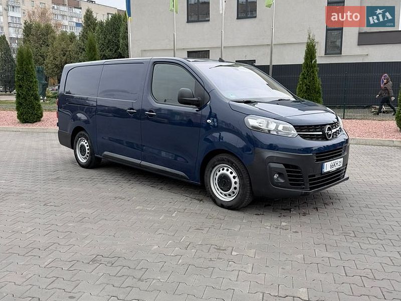 Opel Vivaro-e 2022