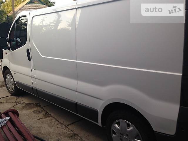 Opel Vivaro 2010 року