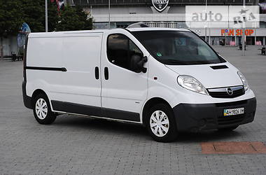 Opel Vivaro  2010