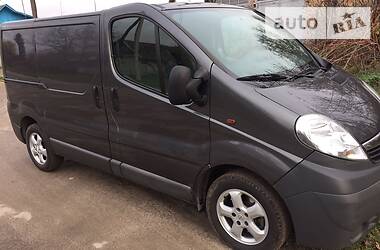 Opel Vivaro  2012