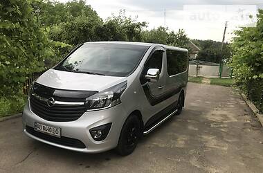 Opel Vivaro  2015