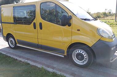 Opel Vivaro  2002