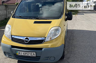 Opel Vivaro  2007