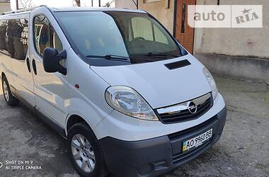 Opel Vivaro  2006