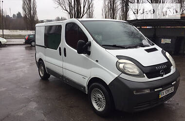 Opel Vivaro  2001