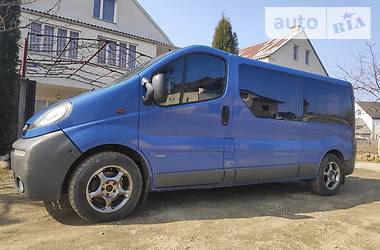 Opel Vivaro  2003