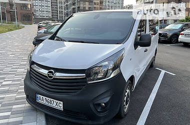 Opel Vivaro  long 2015